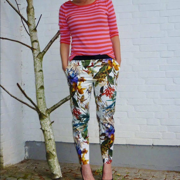 Zara Pants - Zara Women Floral Pants With Black Wasit Band